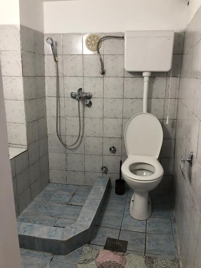 Apartmani Breze ポドゴリツァ エクステリア 写真