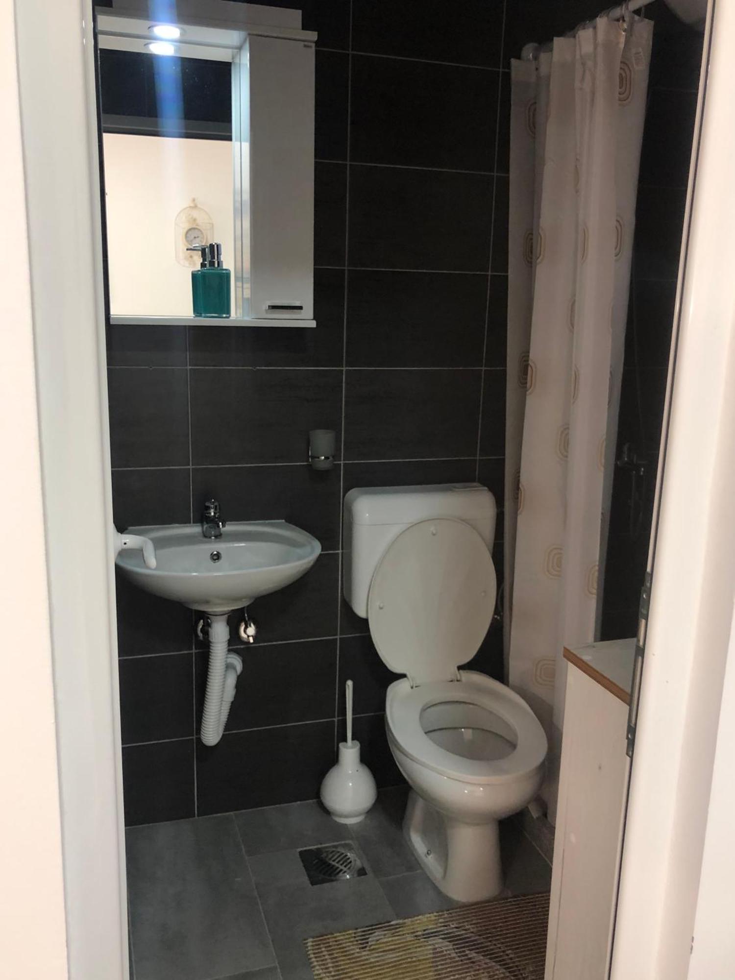 Apartmani Breze ポドゴリツァ エクステリア 写真