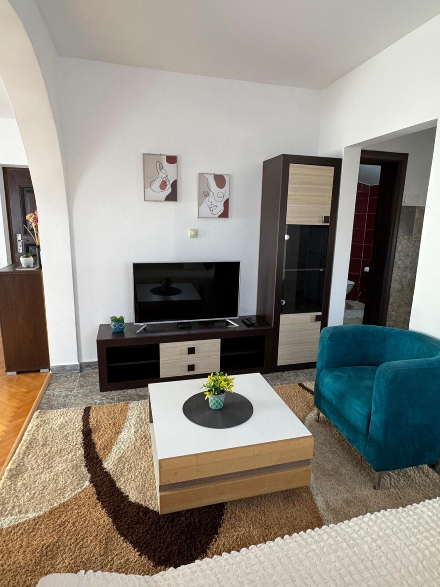 Apartmani Breze ポドゴリツァ エクステリア 写真