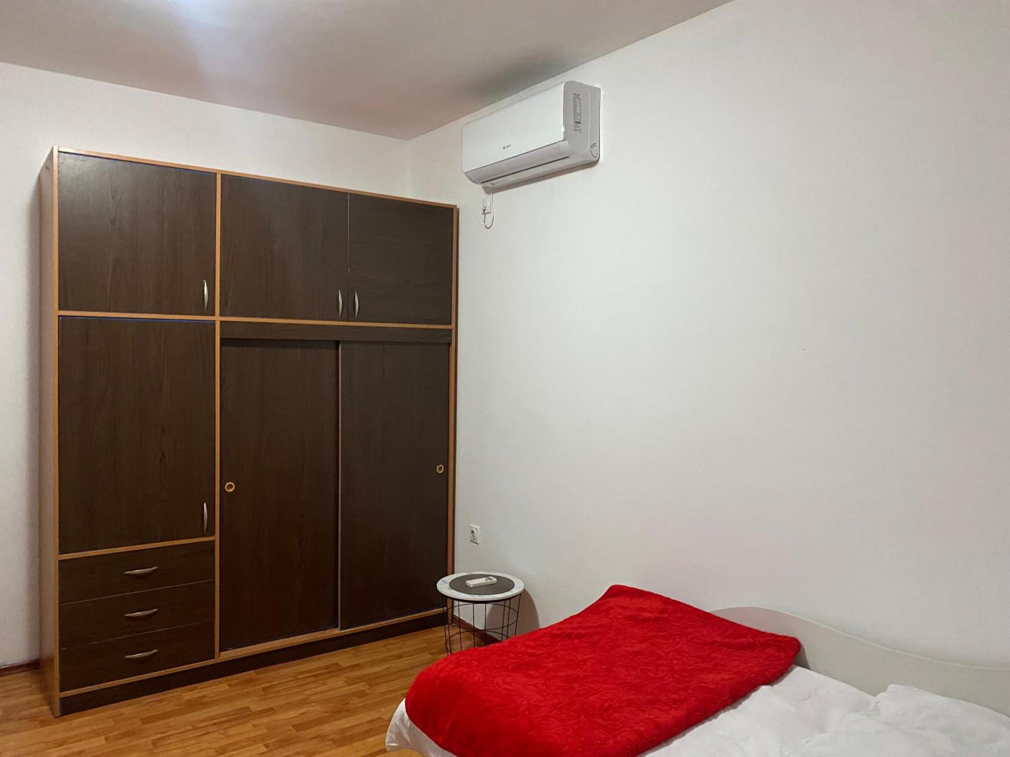 Apartmani Breze ポドゴリツァ エクステリア 写真