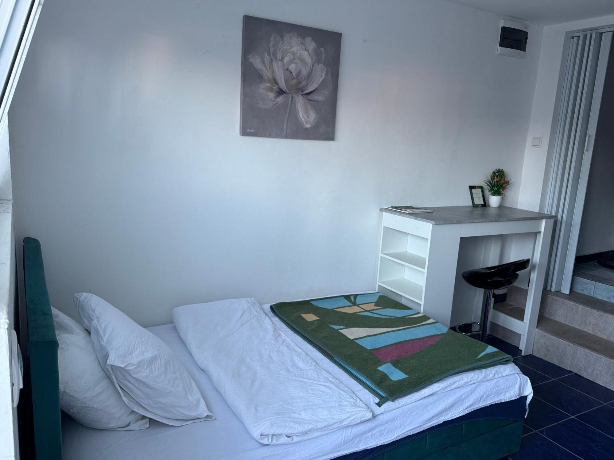 Apartmani Breze ポドゴリツァ エクステリア 写真