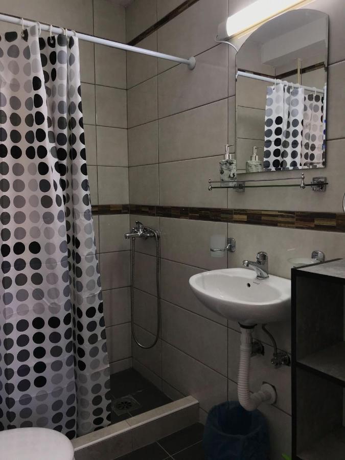 Apartmani Breze ポドゴリツァ エクステリア 写真